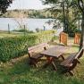 Sitzplatz direkt an der Donau, © Marbach Camping