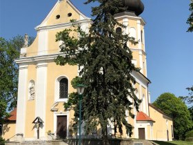 Kirche Fischamend, © Donau Niederösterreich - Römerland Carnuntum-Marchfeld