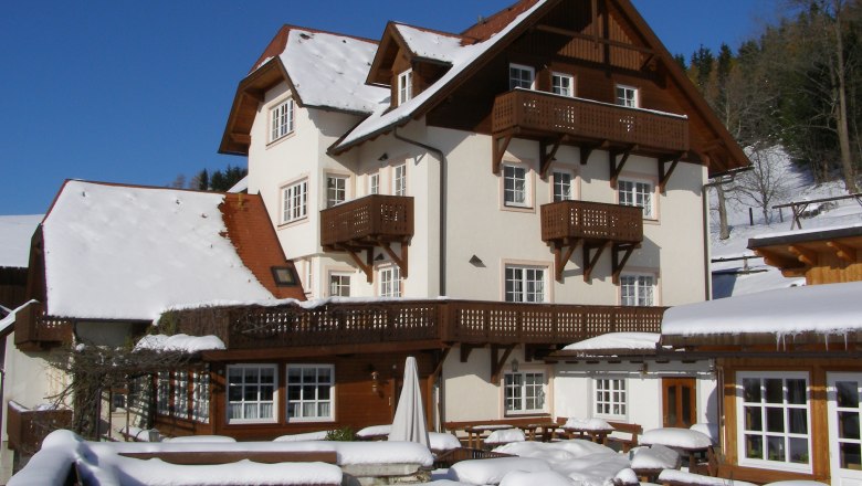 The Althammerhof in Winter, © Althammerhof, Julius Schneidhofer