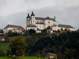 Aussicht auf die Basilika am Sonntagberg, © Mostviertel - OÖ Mariazellerweg