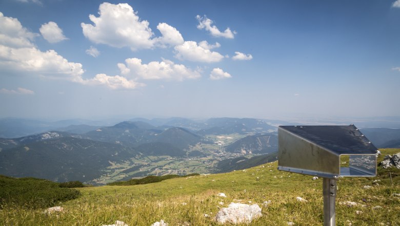 Blickplatz Elisabethkircherl Schneeberg, © Wiener Alpen, Foto: Franz Zwickl