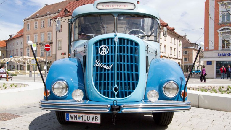 Oldtimer Bus aus 1961, © Michael Weller