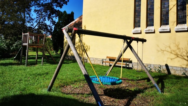 Spielplatz neben der Kapelle in Hetzmannsdorf, © Weinstraße Weinviertel