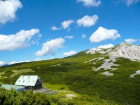 Neue Seehütte mit Preiner Wand, © ÖTK