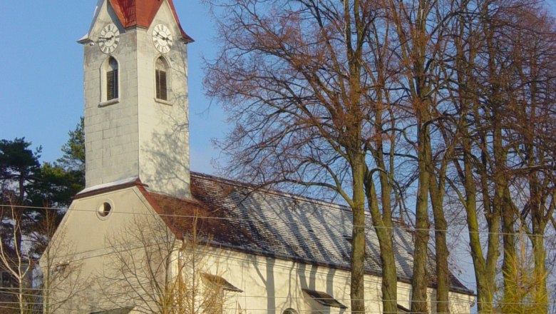 Kirche Siebenlinden, © MG Schweiggers