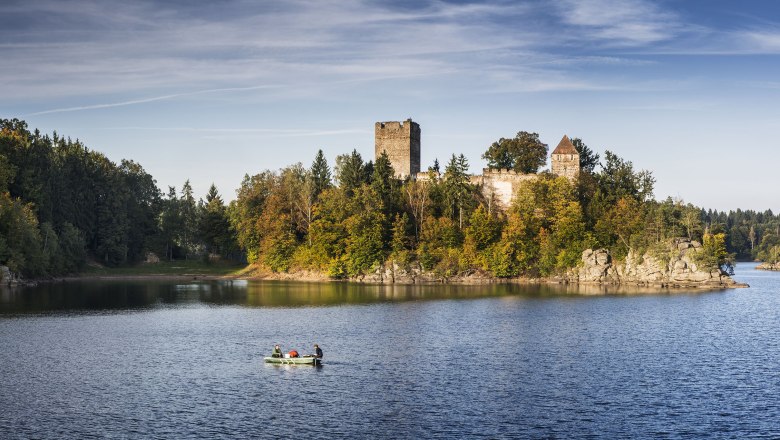 Ruiny zamku Lichtenfels, jezioro Ottenstein, © Niederösterreich-Werbung/ M. Liebert