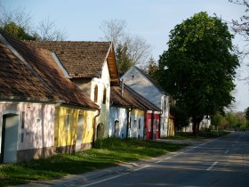 Kellergasse Absberg, © Donau Niederösterreich - Kamptal-Wagram-Tullner Donauraum