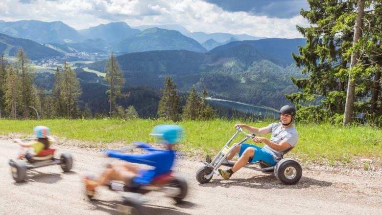 Fun with the mountain carts, © Bergbahnen Mitterbach, Fred Lindmoser