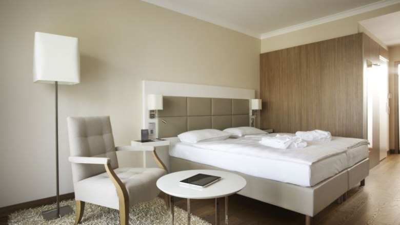 Doppelzimmer Standard, © Steigenberger Hotel and Spa