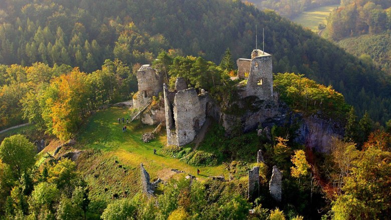 Burgruine_Rabenstein, © zVg Auer