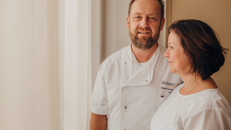 Wirt und Chefkoch Ernst Gruber, Wirtin Karin Rosenberger, © Niederösterreich Werbung/Daniela Führer