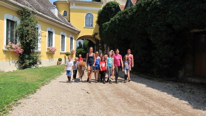 Paradiese für Kinder, Jugendliche und Erwachsene, © rgf