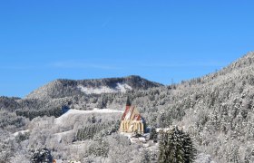 Die Wolfgangskirche thront über dem Ort, © Marktgemeinde Kirchberg, Wolfgang Riegler