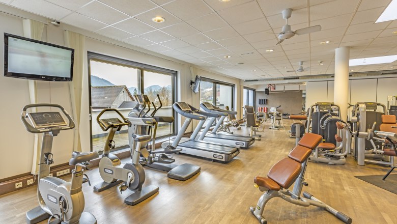 Im Indoor Fitnessstudio, © Emotion Therapiezentrum GmbH