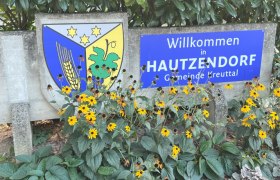 Willkommen in Hautzendorf, © Waltraud Forstner