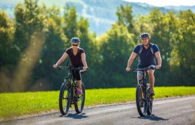 Haßbachtal-Route E-Bike, © Wiener Alpen / Christian Kremsl