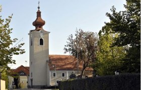 Kirche Bierbaum, © Gemeinde Königsbrunn