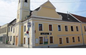 Gasthaus zum Schwarzen Adler, © Gemeinde Hohenruppersdorf